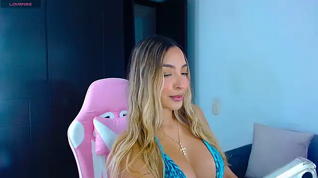 im grecia online show from July 2026 09:03:02 PM