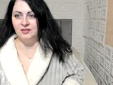 Lillian2 online show from February 2025 01:11:02 AM