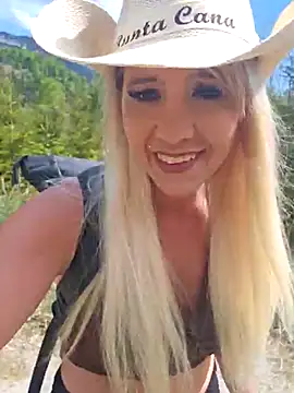 Sexy Sparkling  online show from May 2026 09:17:01 AM
