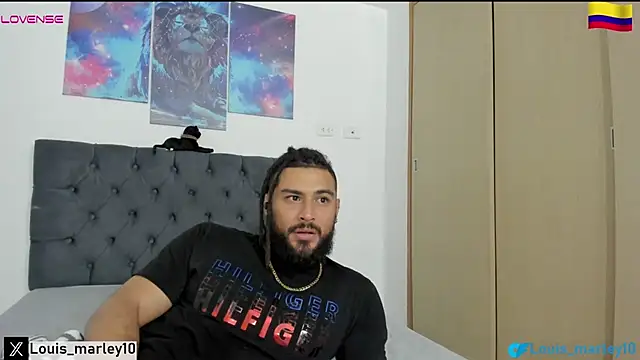 Snapshot of Louis_marley__ chatting on January 2025 11:42:01 PM Louis marley online show from January 2025 11:42:01 PM