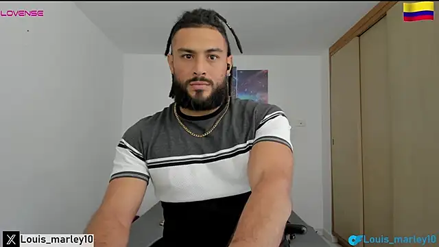 Snapshot of Louis_marley__ chatting on January 2025 08:21:01 PM Louis marley online show from January 2025 08:21:01 PM