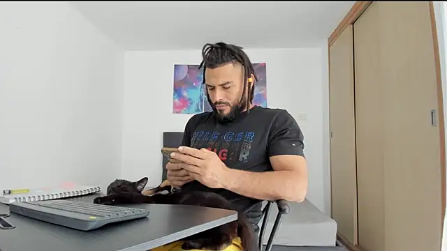 Snapshot of Louis_marley__ chatting on February 2025 05:21:01 PM Louis marley online show from February 2025 05:21:01 PM