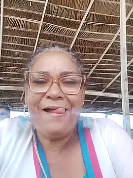 Snapshot of Delicy1 chatting on December 2024 01:58:01 PM Delicy1 online show from December 2024 01:58:01 PM