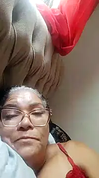 Snapshot of Delicy1 chatting on January 2025 01:42:02 PM Delicy1 online show from January 2025 01:42:02 PM