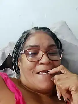 Snapshot of Delicy1 chatting on February 2025 09:56:02 PM Delicy1 online show from February 2025 09:56:02 PM