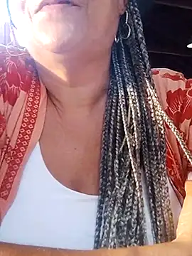 Snapshot of Delicy1 chatting on February 2025 09:10:01 PM Delicy1 online show from February 2025 09:10:01 PM