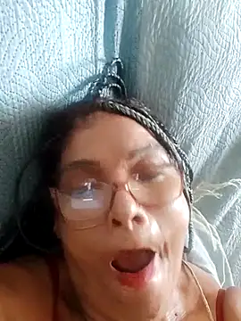 Snapshot of Delicy1 chatting on February 2025 11:32:01 PM Delicy1 online show from February 2025 11:32:01 PM