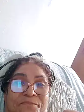 Snapshot of Delicy1 chatting on February 2025 03:59:02 PM Delicy1 online show from February 2025 03:59:02 PM