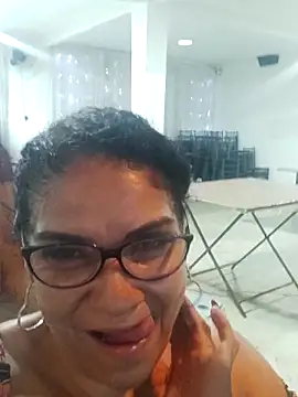 Snapshot of Delicy1 chatting on September 2025 04:55:02 AM Delicy1 online show from September 2025 04:55:02 AM