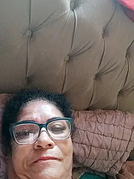 Snapshot of Delicy1 chatting on December 2025 12:23:02 PM Delicy1 online show from December 2025 12:23:02 PM