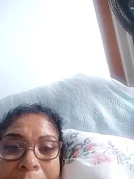 Snapshot of Delicy1 chatting on February 2026 07:12:01 PM Delicy1 online show from February 2026 07:12:01 PM