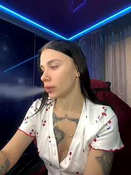 Queen of pain online show from November 2025 07:18:02 AM