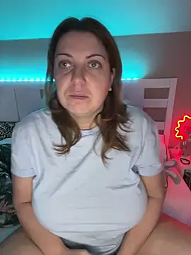 Snapshot of virag chatting on December 2024 07:47:01 PM virag online show from December 2024 07:47:01 PM