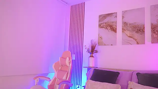 LillyThompson online show from February 2026 11:03:02 PM