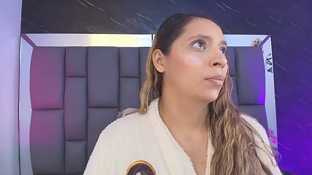 Snapshot of _MiaBrown_ chatting on February 2026 12:04:02 PM MiaBrown online show from February 2026 12:04:02 PM