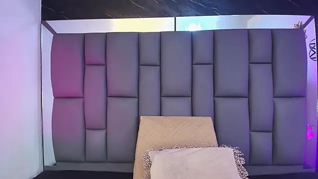  MiaBrown  online show from March 2026 12:12:01 PM