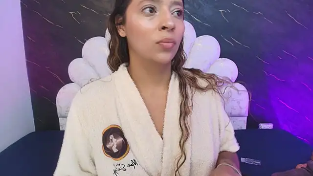  MiaBrown  online show from April 2026 12:11:02 PM