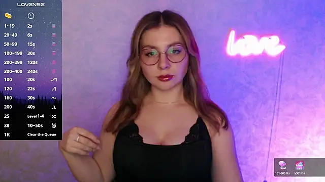 Leah Reed online show from February 2025 06:58:02 PM