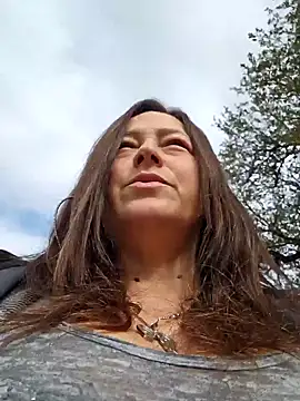 Snapshot of angelbaby1998 chatting on January 2025 05:08:01 PM angelbaby1998 online show from January 2025 05:08:01 PM