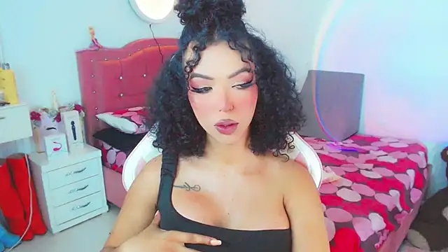 Snapshot of Tanedra_collings chatting on February 2026 01:54:01 AM Tanedra collings online show from February 2026 01:54:01 AM