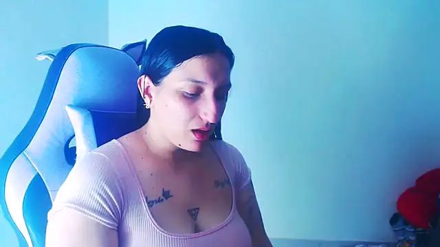 liz dirty online show from June 2026 10:30:02 PM