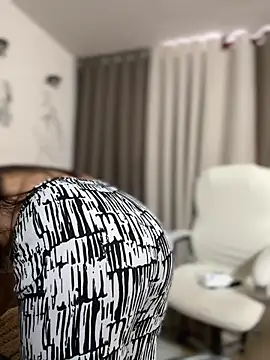 Snapshot of Merloth chatting on May 2026 06:09:01 PM Merloth online show from May 2026 06:09:01 PM