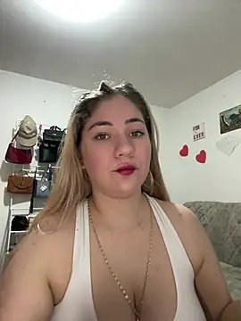 Celestedubois online show from May 2026 10:48:02 PM