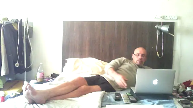 dazuk4513 online show from May 2026 04:04:02 PM