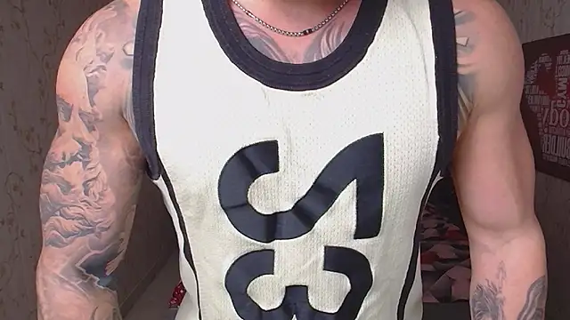 Snapshot of DuncanStone chatting on December 2024 01:27:02 PM DuncanStone online show from December 2024 01:27:02 PM