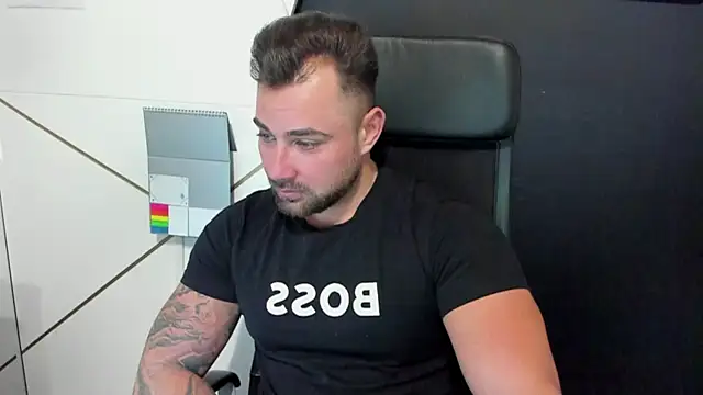 Snapshot of DuncanStone chatting on February 2025 05:31:02 AM DuncanStone online show from February 2025 05:31:02 AM