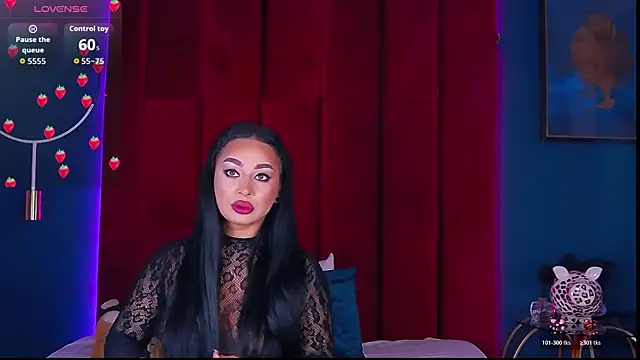 Snapshot of MadyLuxxx chatting on March 2026 06:46:02 PM MadyLuxxx online show from March 2026 06:46:02 PM