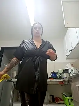 Snapshot of MariaGaitan chatting on February 2025 06:12:01 PM MariaGaitan online show from February 2025 06:12:01 PM