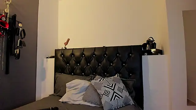 Snapshot of MariaGaitan chatting on February 2025 10:14:02 PM MariaGaitan online show from February 2025 10:14:02 PM