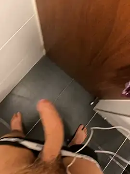 Luismimor93 online show from December 2024 02:04:01 PM