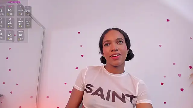 Snapshot of Tina_Rouse2 chatting on October 2025 03:10:02 PM Tina Rouse2 online show from October 2025 03:10:02 PM