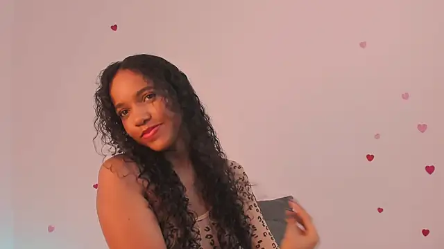 Snapshot of Tina_Rouse2 chatting on October 2025 05:13:02 PM Tina Rouse2 online show from October 2025 05:13:02 PM