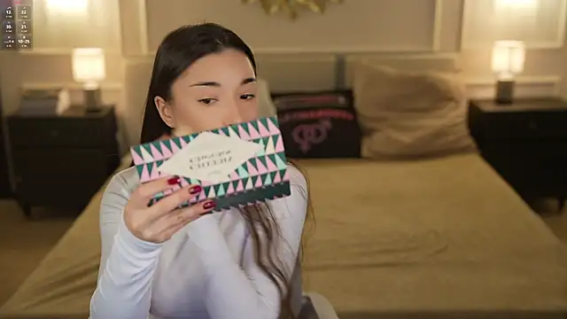 Jasmine Flow online show from November 2025 08:19:01 AM