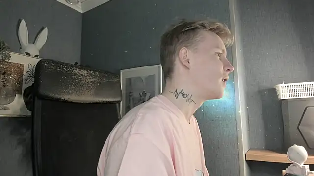 AlexxSweet online show from April 2026 05:45:02 AM