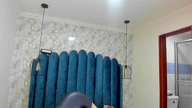 Snapshot of nalalye_cruzz_ chatting on March 2026 02:15:01 AM nalalye cruzz online show from March 2026 02:15:01 AM