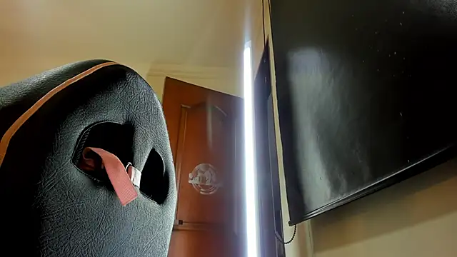 Snapshot of nalalye_cruzz_ chatting on March 2026 02:28:02 AM nalalye cruzz online show from March 2026 02:28:02 AM