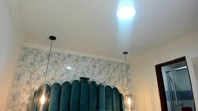 Snapshot of nalalye_cruzz_ chatting on April 2026 03:05:01 AM nalalye cruzz online show from April 2026 03:05:01 AM