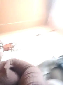 ZOQULUx online show from October 2025 08:25:01 AM