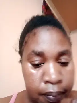 ZOQULUx online show from February 2026 04:55:01 AM