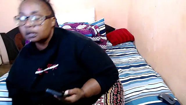 ZOQULUx online show from April 2026 06:07:02 AM