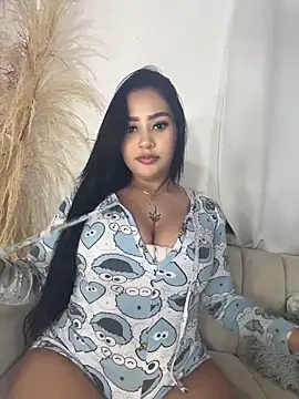 Luisa Fernandaa online show from February 2026 01:45:04 AM