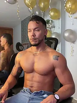 ARON TAYLER01 online show from March 2025 04:32:02 PM