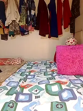 NicRaisaa online show from January 2025 03:04:02 AM