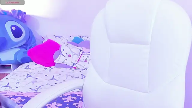 esmeralda112 online show from January 2025 07:07:02 PM