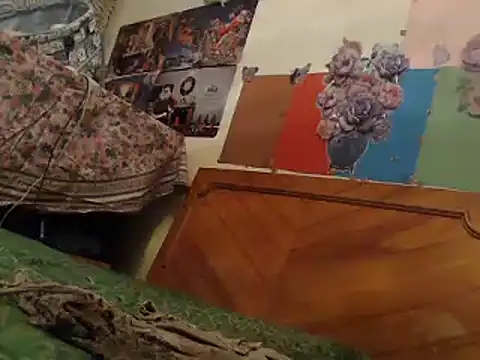 EllyseJenner online show from January 2025 06:49:01 PM