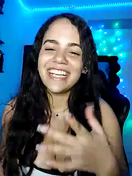 Snapshot of demonaughtyyy chatting on December 2024 06:08:02 AM demonaughtyyy online show from December 2024 06:08:02 AM